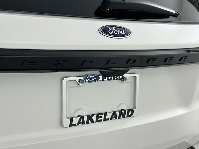 New 2026 White Ford Platinum image 25