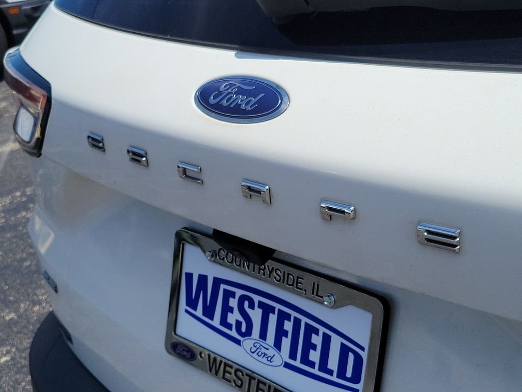 Certified Used 2022 White Ford SE image 6