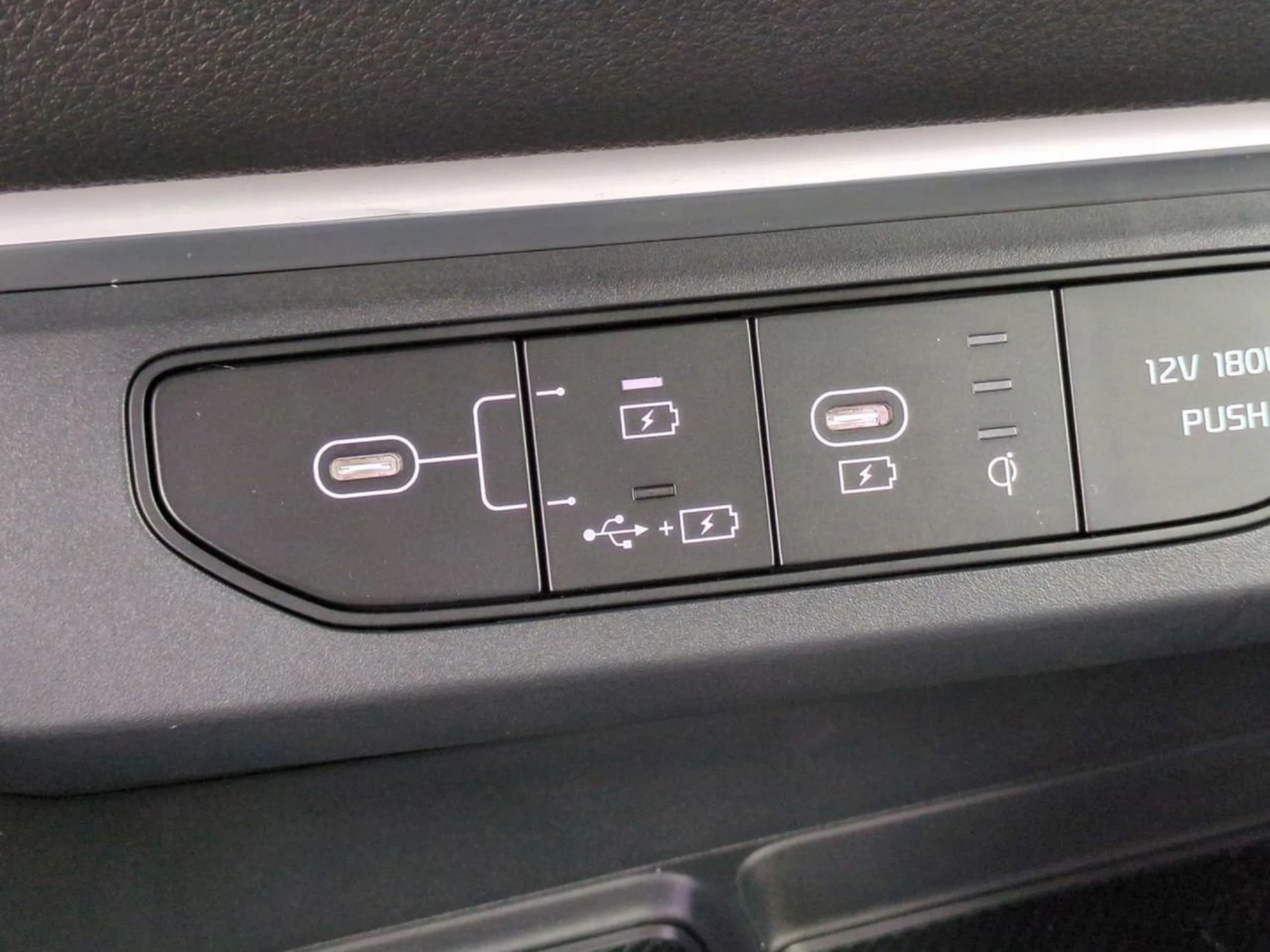 2026 Kia Carnival SX Prestige - Photo 29