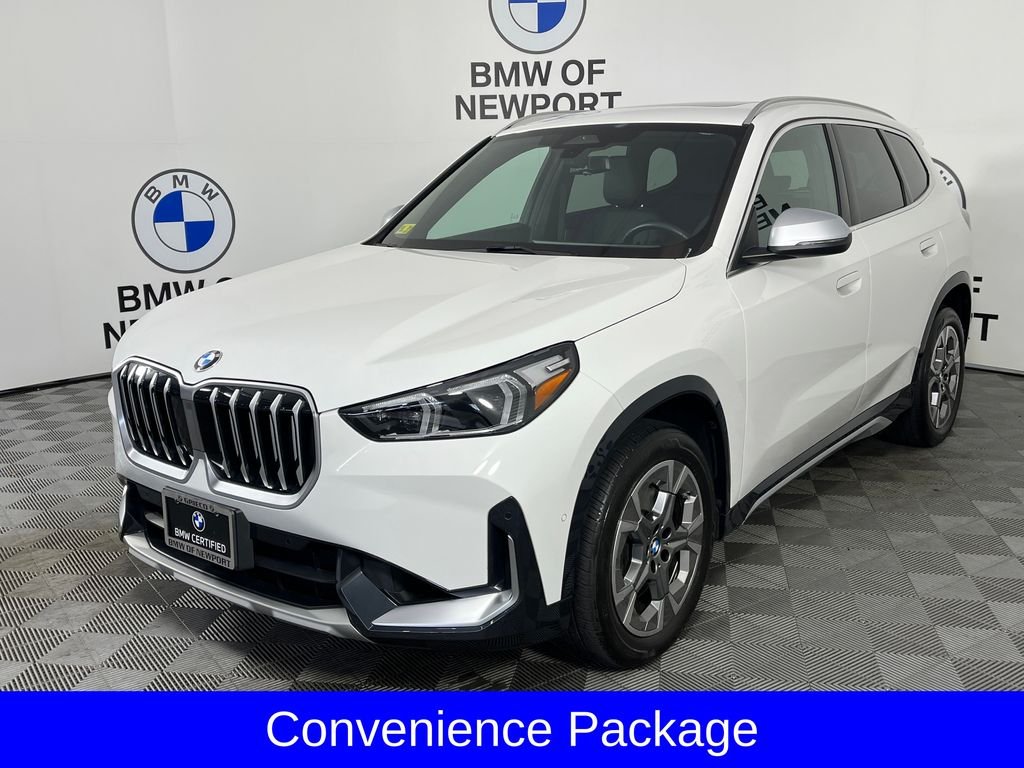 Used 2024 White BMW xDrive28i image 3