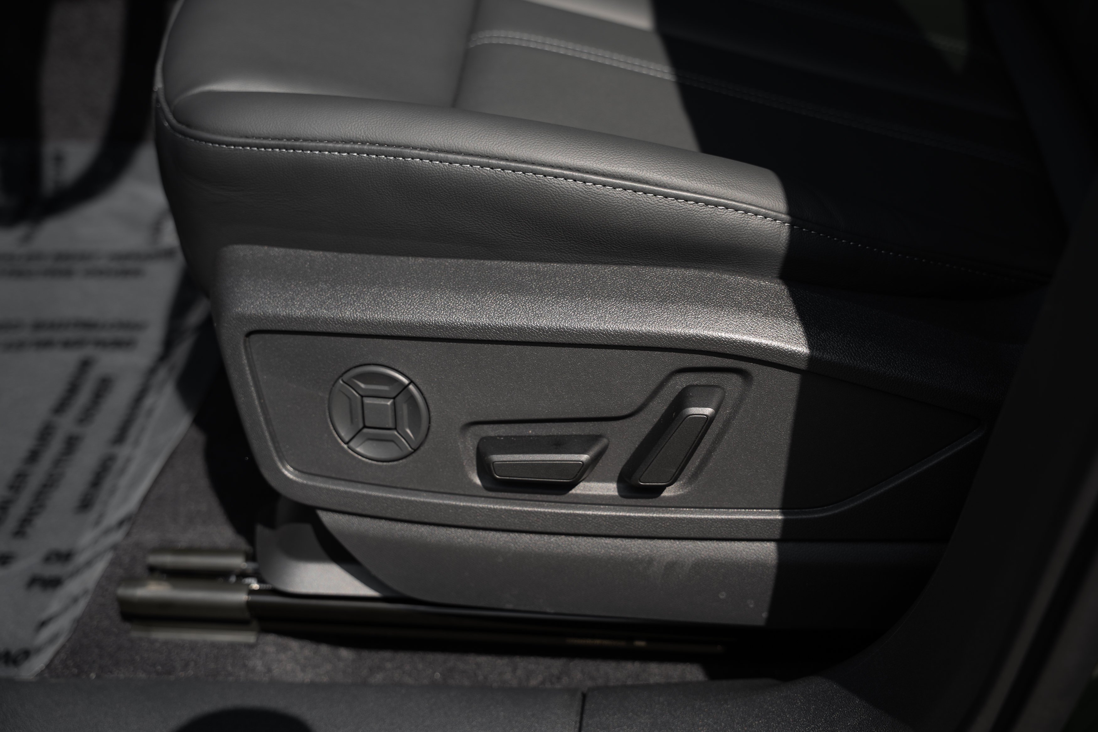 New 2026 District Audi Premium image 15
