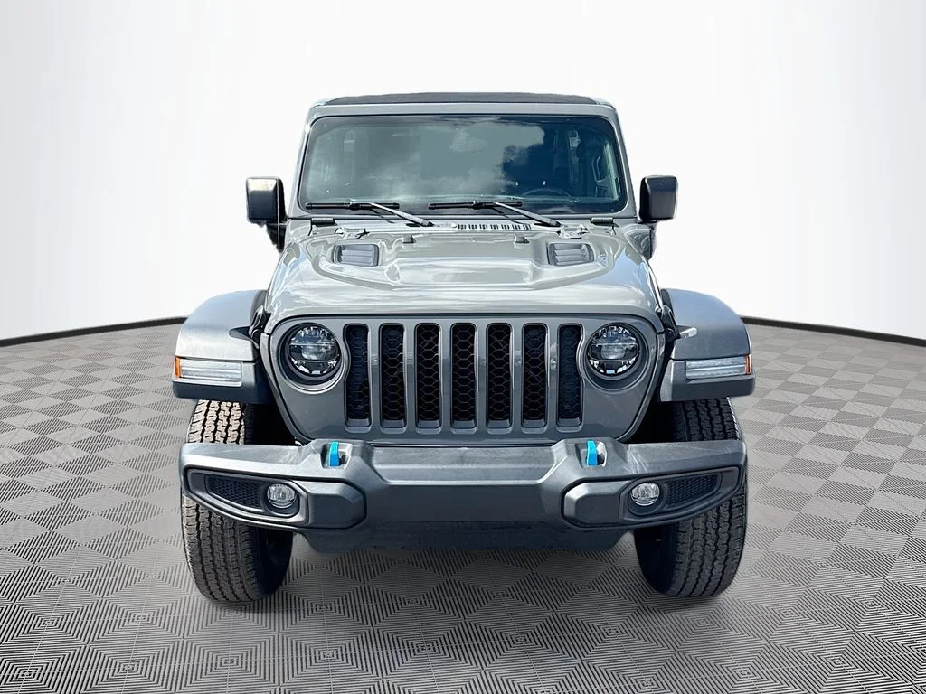 Used 2022 Gray Jeep Unlimited Rubicon 4xe image 2