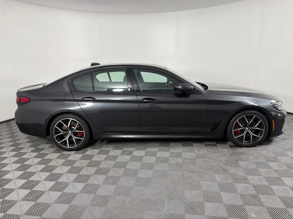 Certified Used 2023 Dark Graphite Metallic BMW 530i xDrive image 4
