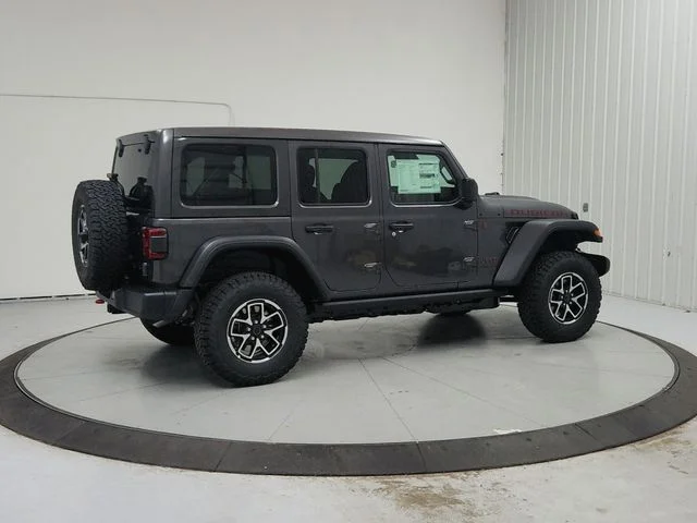 New 2026 Granite Crystal Metallic Clearcoat Jeep Rubicon image 7