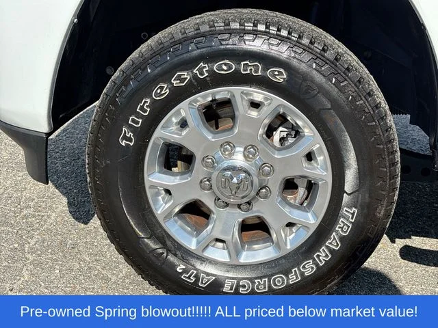 Used 2024 White Ram Laramie image 13