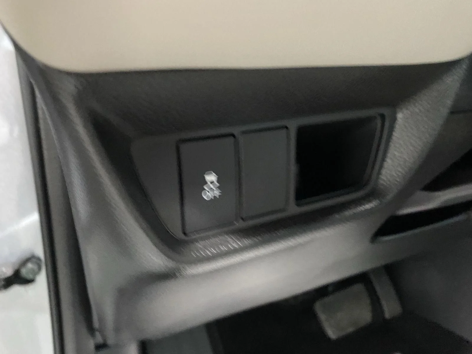 Used 2026 Solar Silver Metallic Honda EX-L image 19