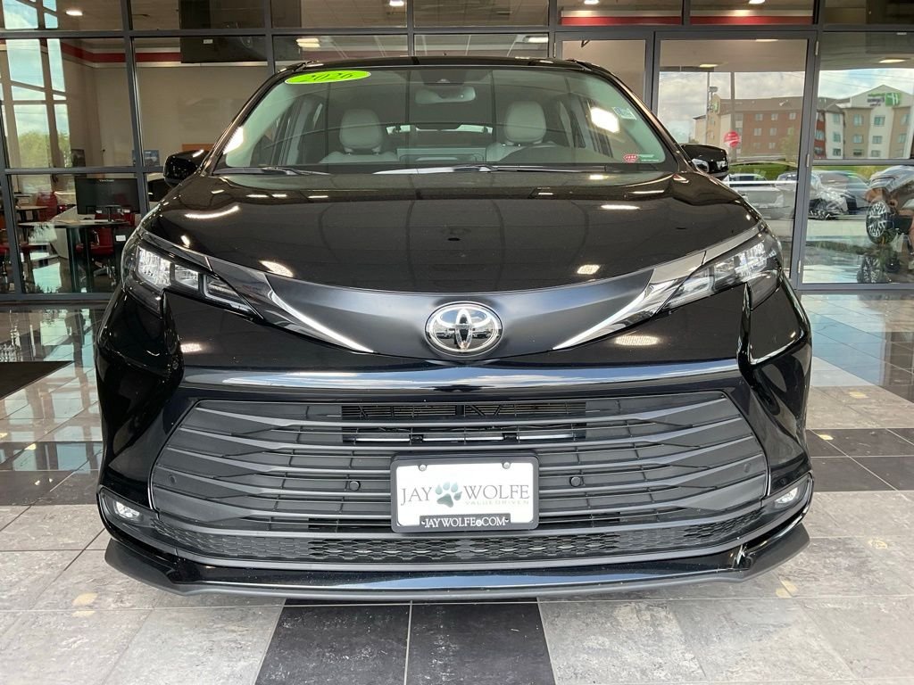 Certified 2026 Toyota Sienna XLE with VIN 5TDYRKEC7TS294053 for sale in Kansas City