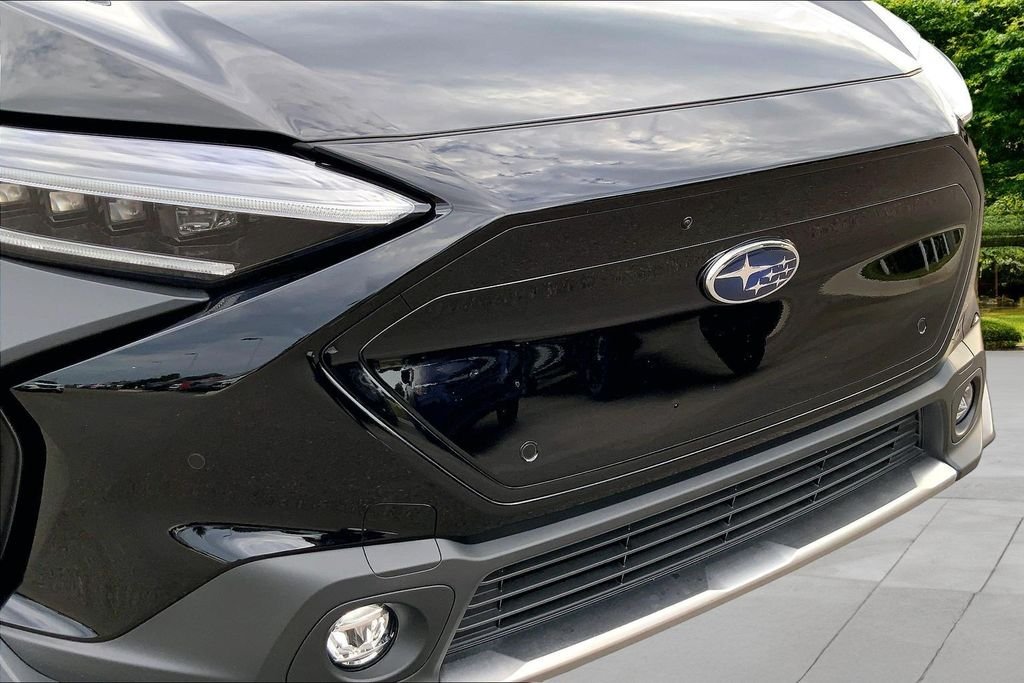 Used 2025 Black Subaru Limited image 31