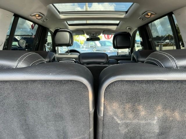 Used 2016 Gray Mercedes-Benz GL 550 image 15
