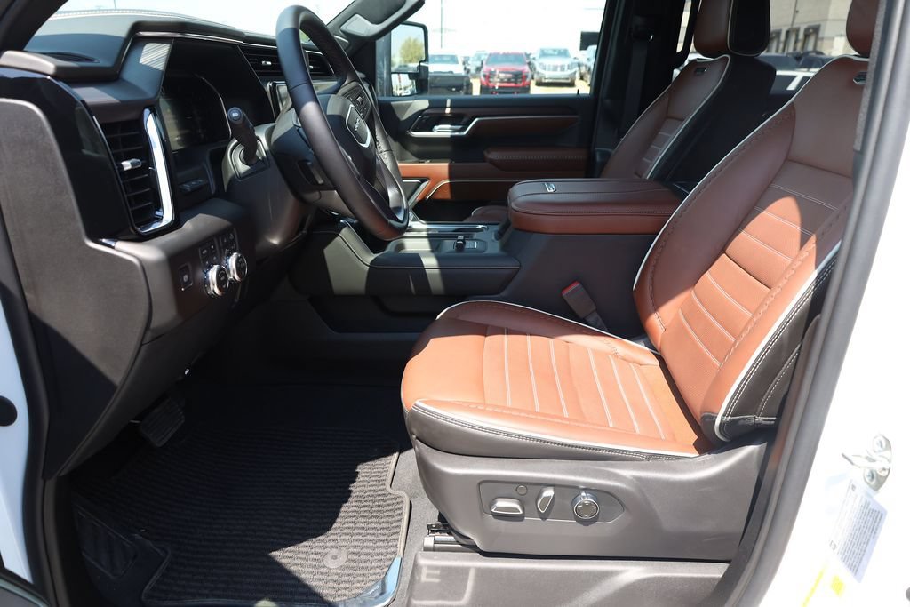 Used 2026 Summit White GMC Denali Ultimate image 11