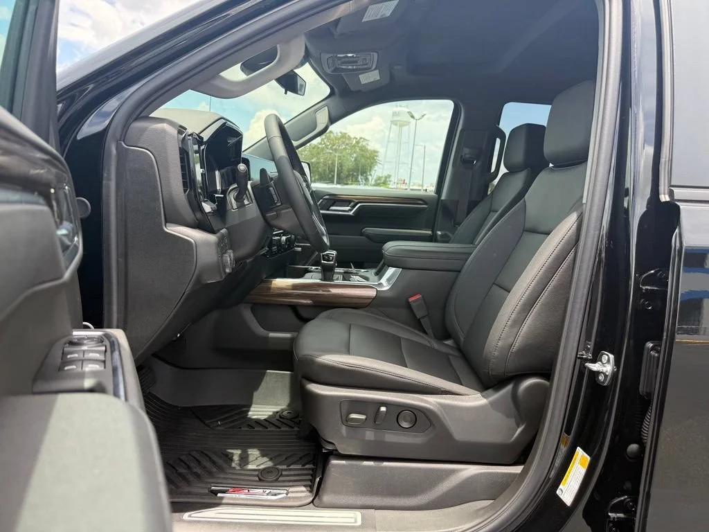 2026 Chevrolet Silverado 1500 RST - Photo 15