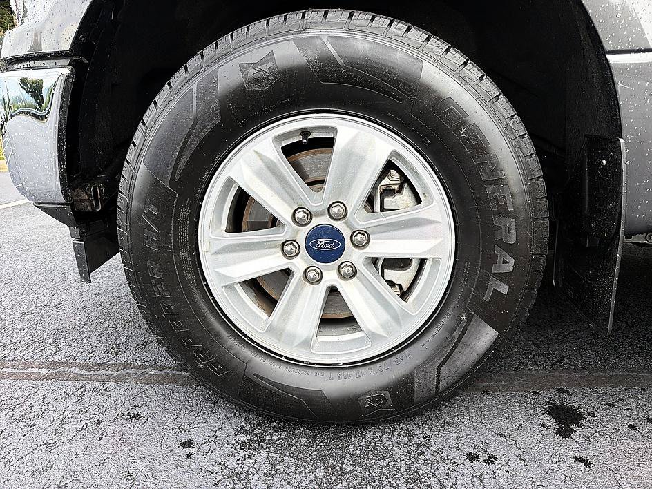 Used 2020 Magnetic Ford XLT image 8