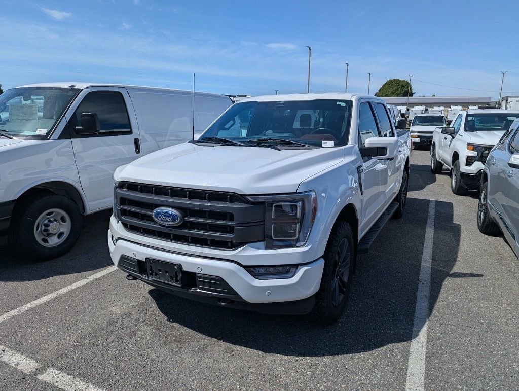2023 Ford F-150 Lariat 4x4 SuperCrew 145 in's photo