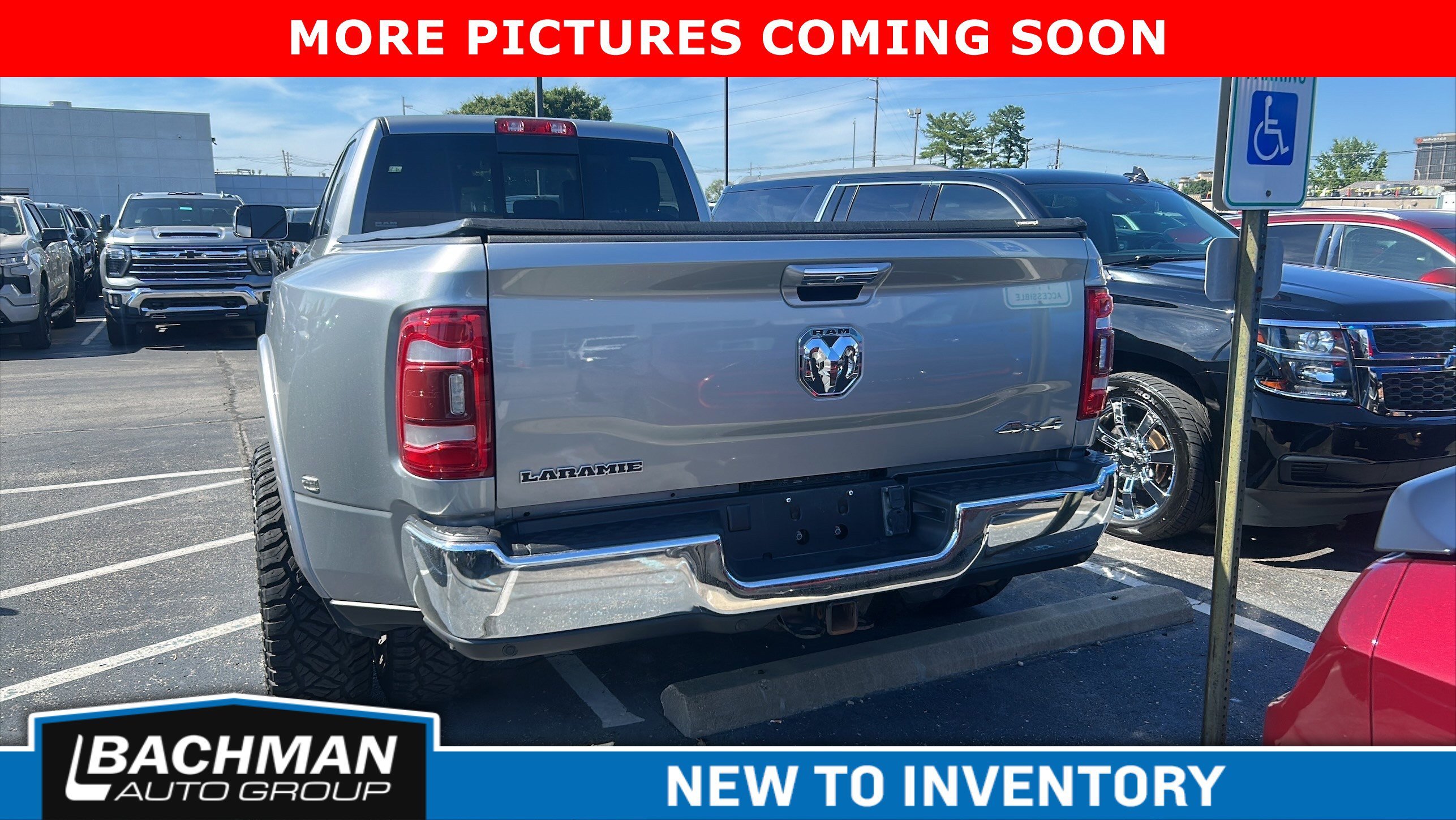 Used 2022 Billet Silver Metallic Clearcoat Ram Laramie image 6