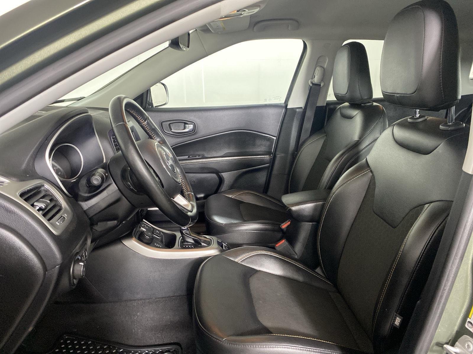 Used 2021 Olive Green Pearlcoat Jeep Latitude image 20