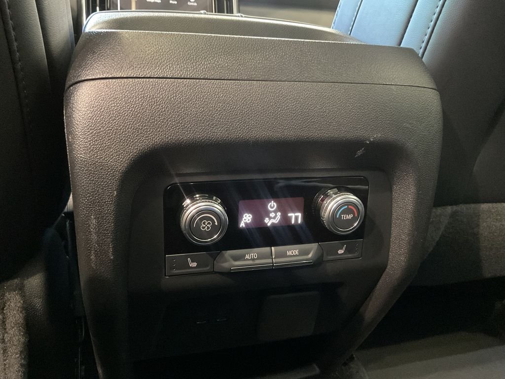 Used 2025 Black GMC Denali image 37