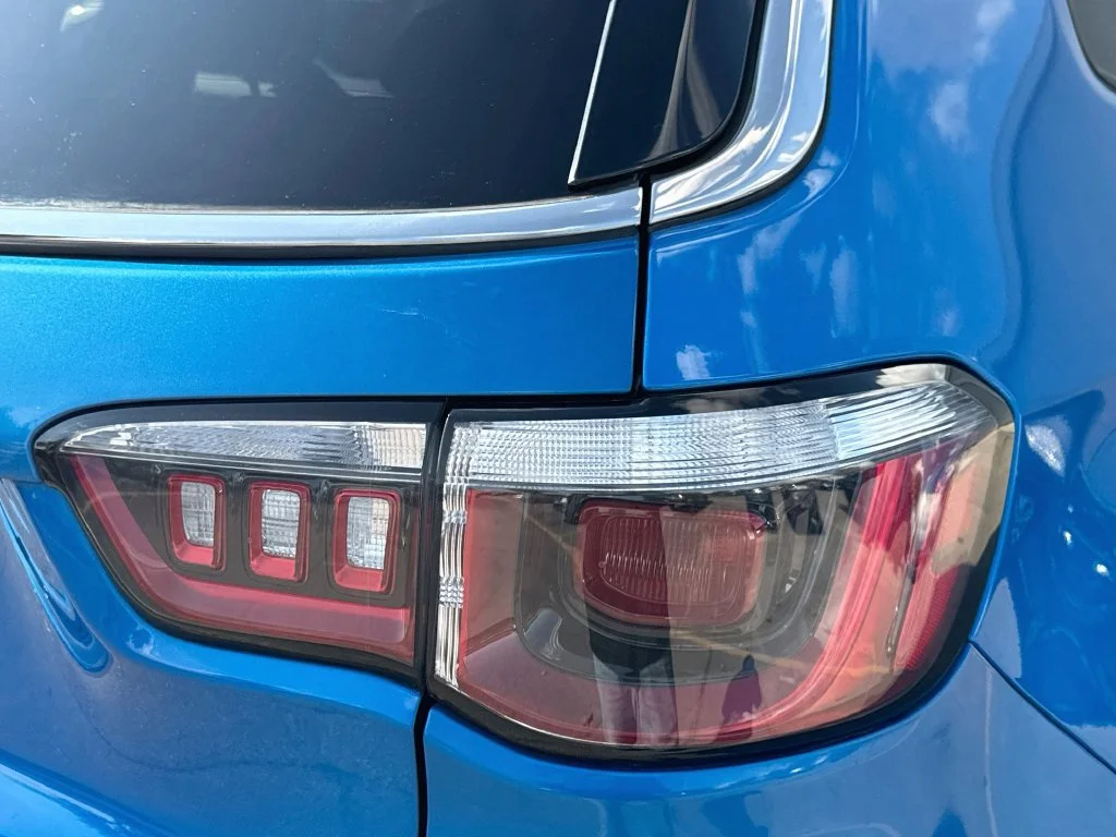 Used 2020 Blue Jeep Latitude image 32