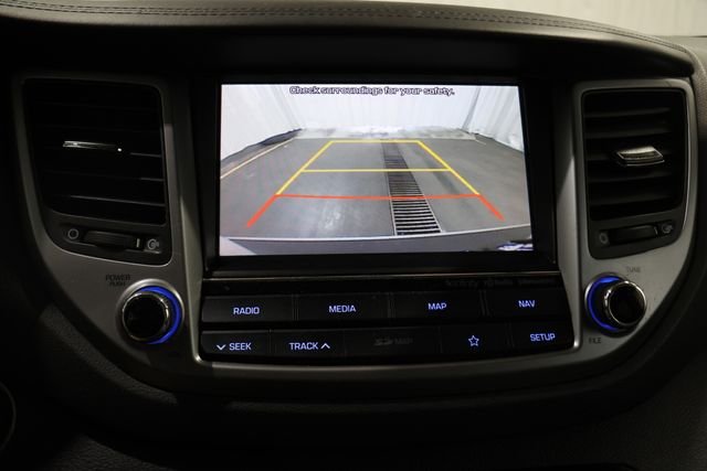 Used 2018 Silver Hyundai SEL Plus image 20