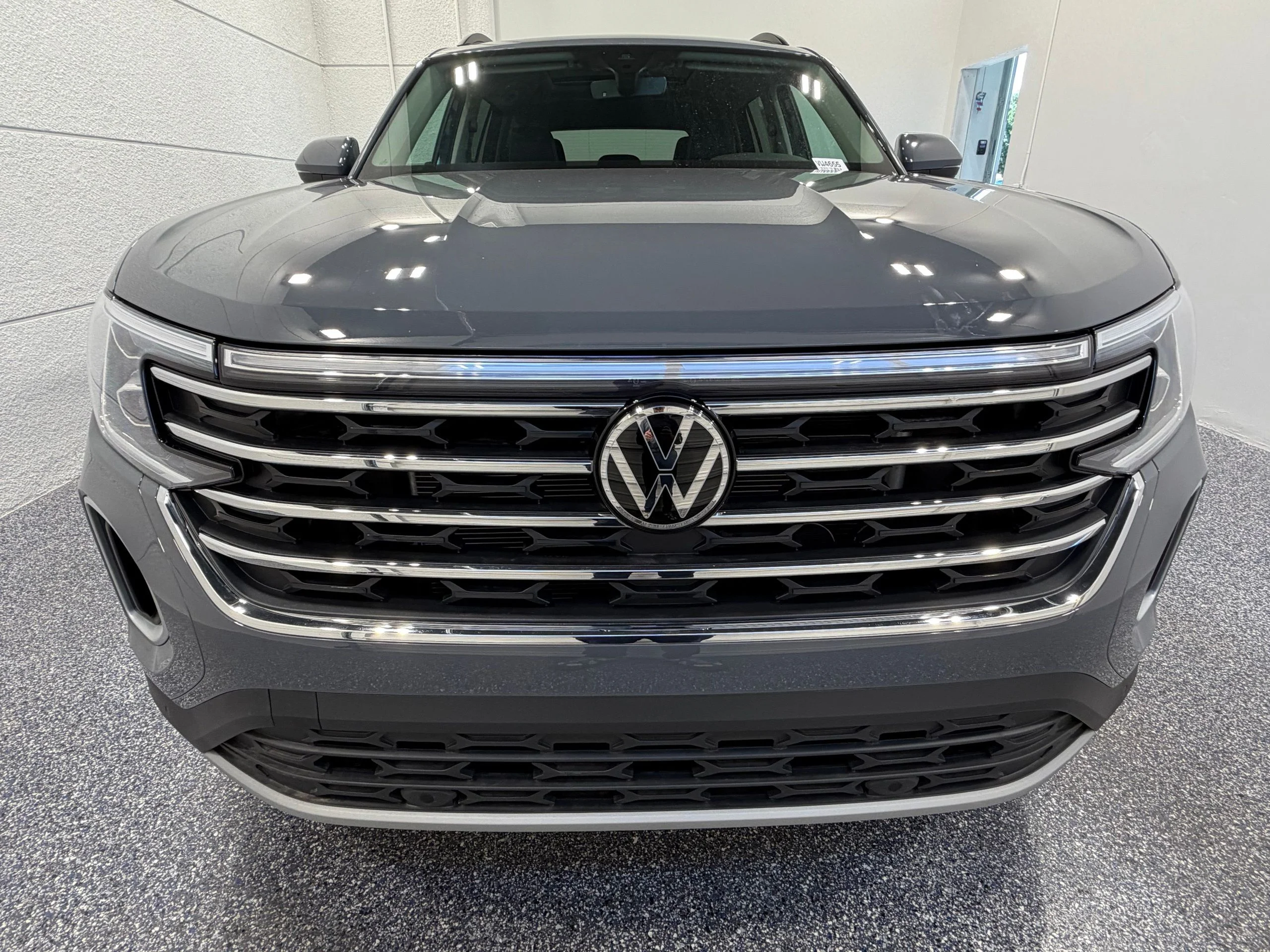 2026 Volkswagen Atlas SE w/Tech - Photo 10