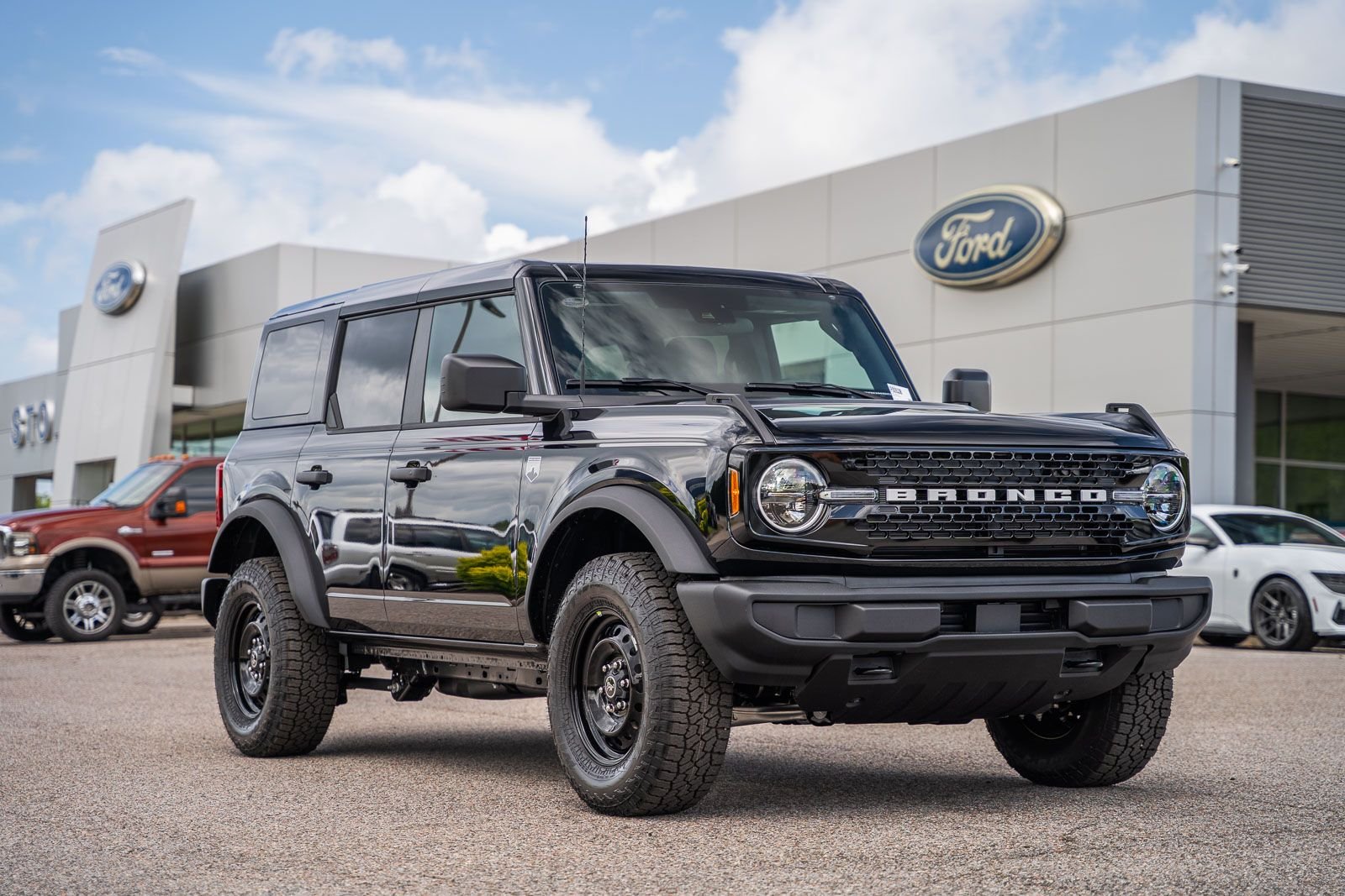 New 2026 Shadow Black Ford Big Bend® image 1