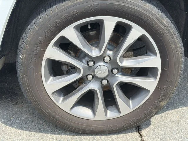 Used 2017 White Jeep Overland image 15