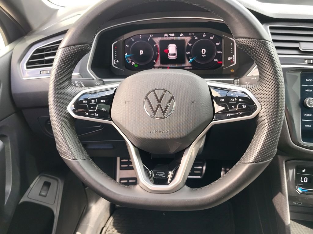 2024 Volkswagen Tiguan SEL R-LINE - Photo 34