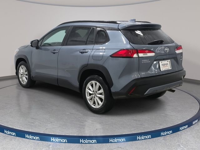 2024 Toyota Corolla Cross LE - Photo 7