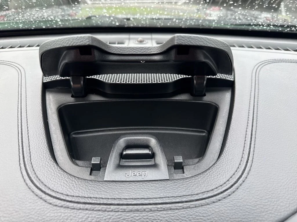 Used 2019 Black Jeep Limited image 47