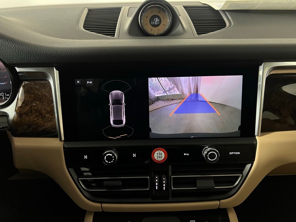 2026 Porsche Macan Base - Photo 31