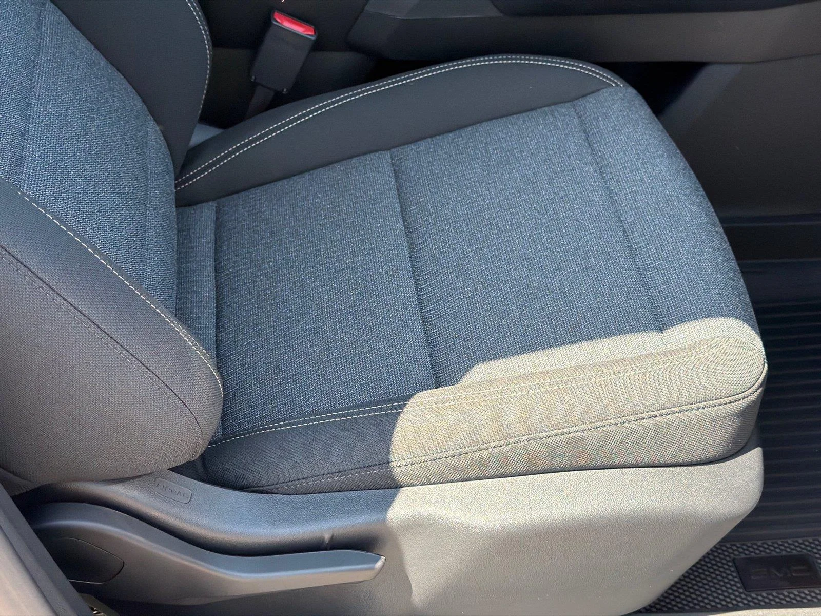 2027 GMC Terrain Elevation - Photo 9