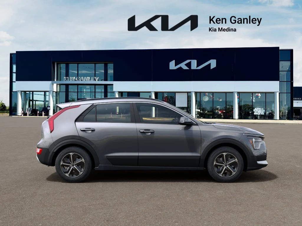 New 2026 Steel Gray Kia EX image 7