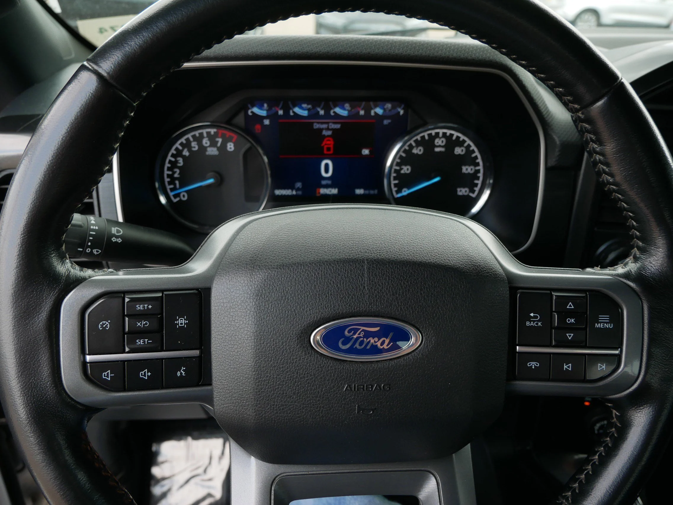 Certified Used 2021 Oxford White Ford XLT image 25