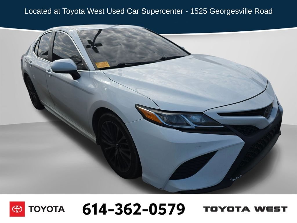 Used 2018 White Toyota SE image 1
