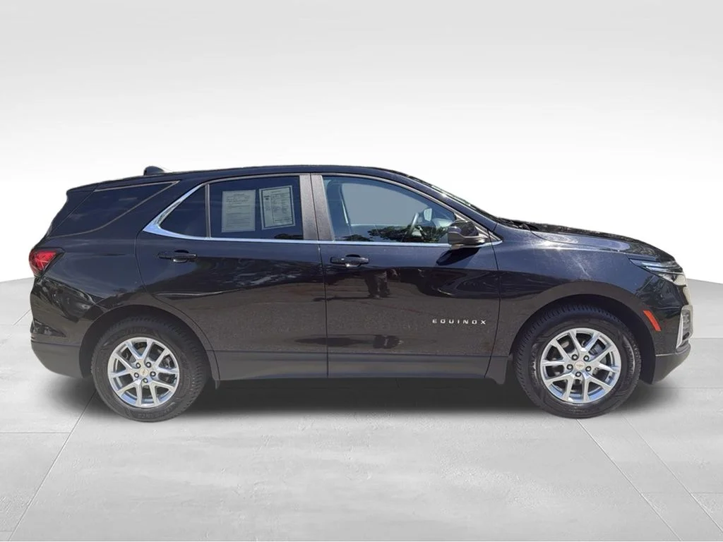 Used 2023 Black Chevrolet LT image 6