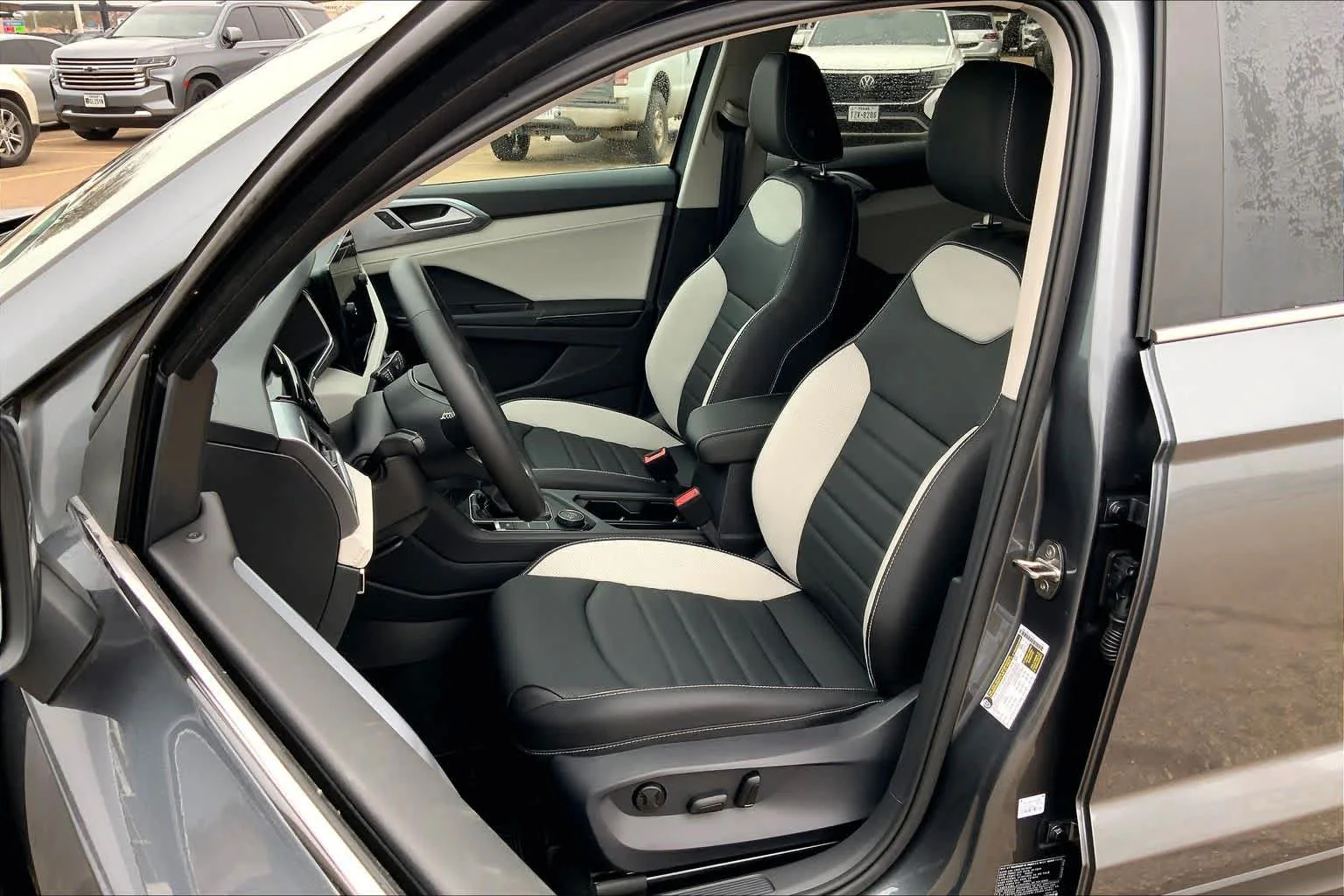 New 2026 Platinum Gray Metallic Volkswagen SEL image 9