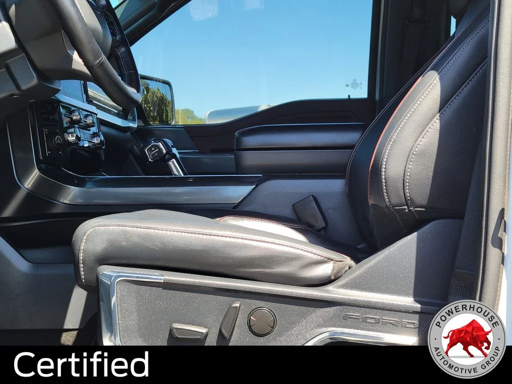 Used 2022 White Ford Lariat image 25