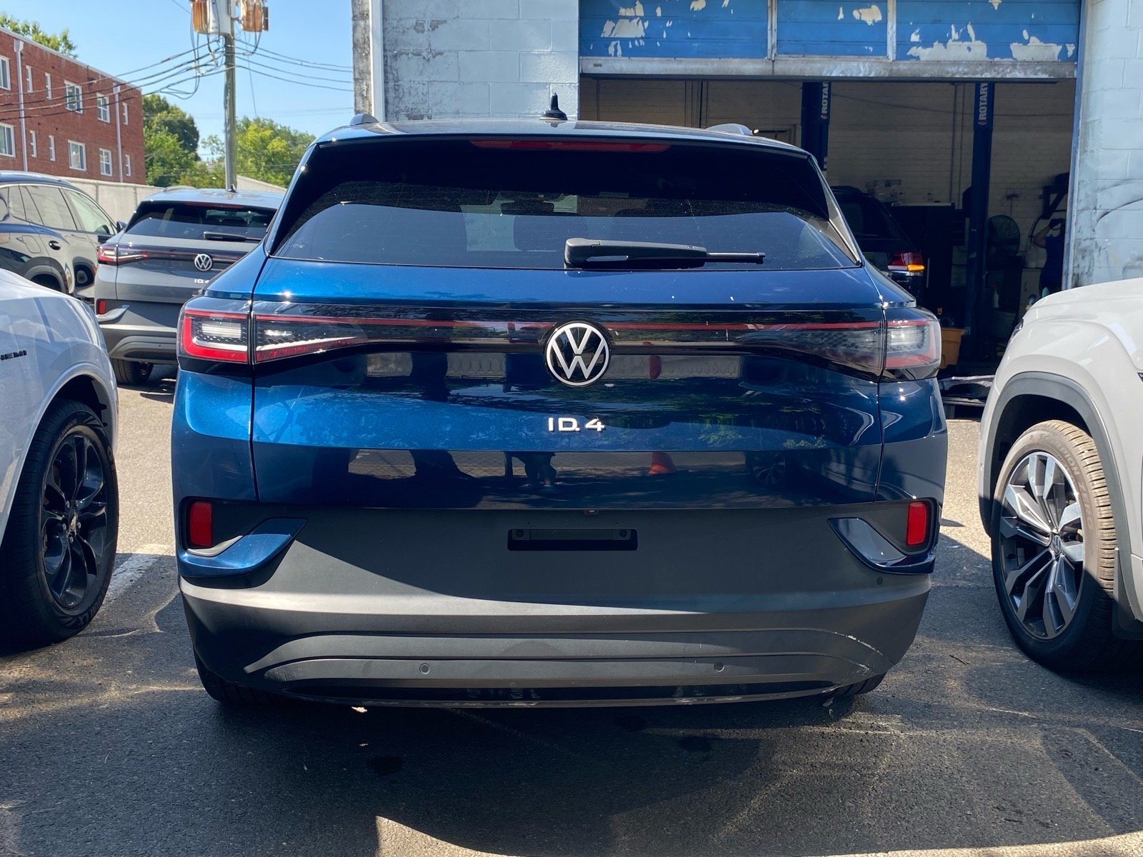 Certified 2023 Volkswagen ID.4 STANDARD with VIN 1V2BMPE8XPC017061 for sale in Alexandria, VA