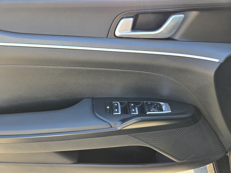 Used 2024 Ebony Black KIA GT-LINE AUTO FWD image 17