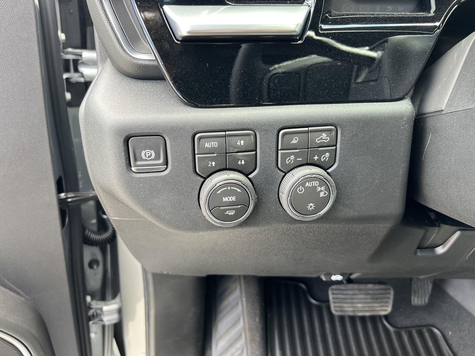 2026 Chevrolet Silverado 1500 LT - Photo 17