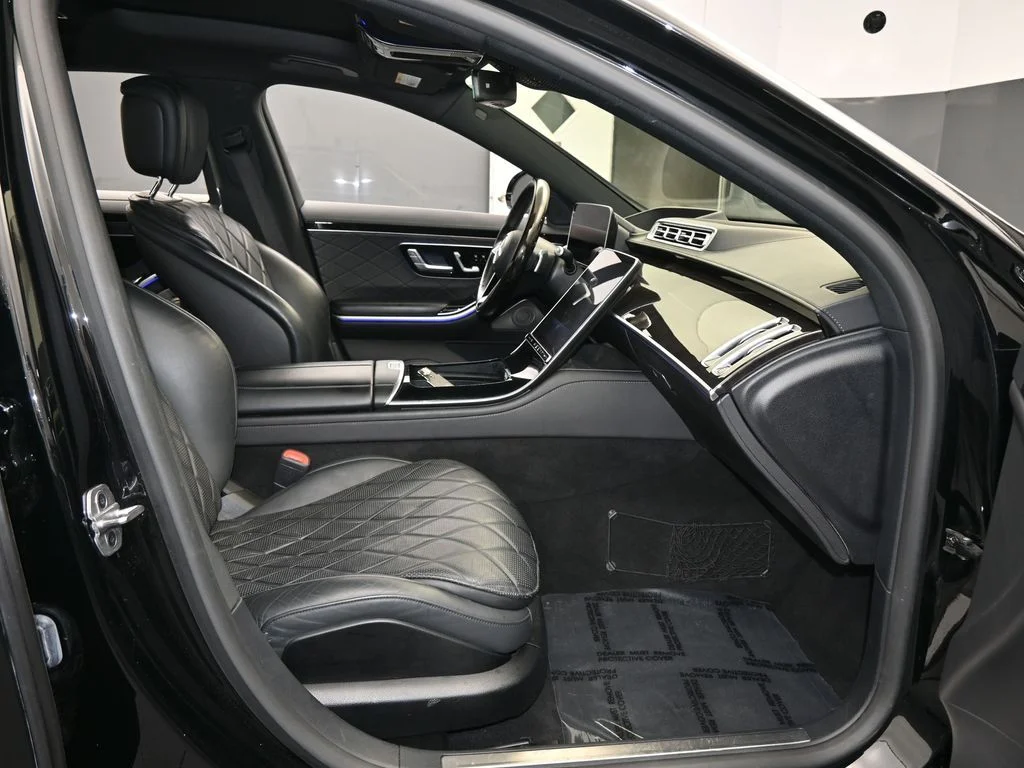 Used 2021 Obsidian Black/designo Diamon White Mercedes-Benz S 580 image 51