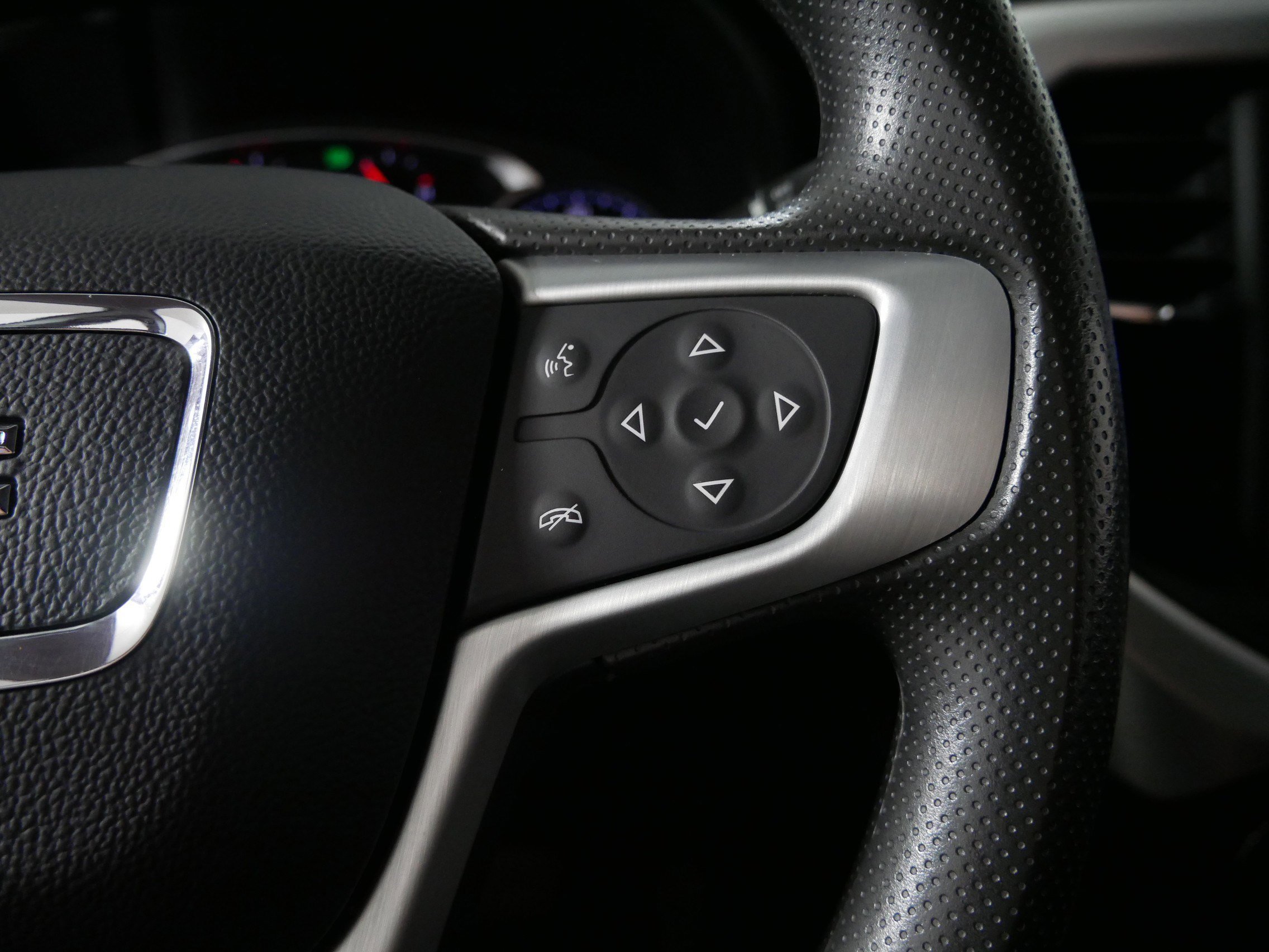 2023 GMC Acadia SLE - Photo 28