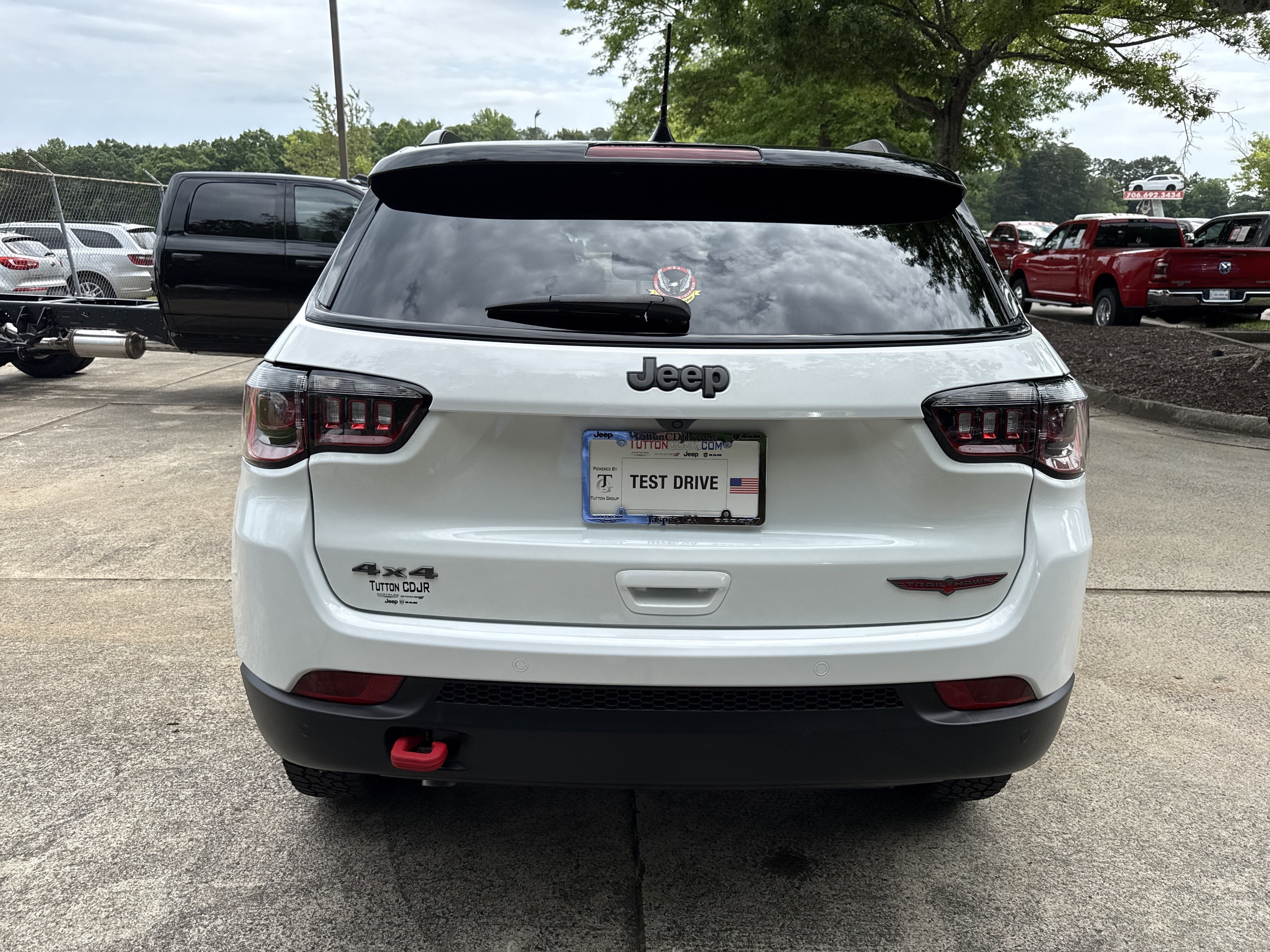 Used 2025 Bright White Clearcoat Jeep Trailhawk image 6