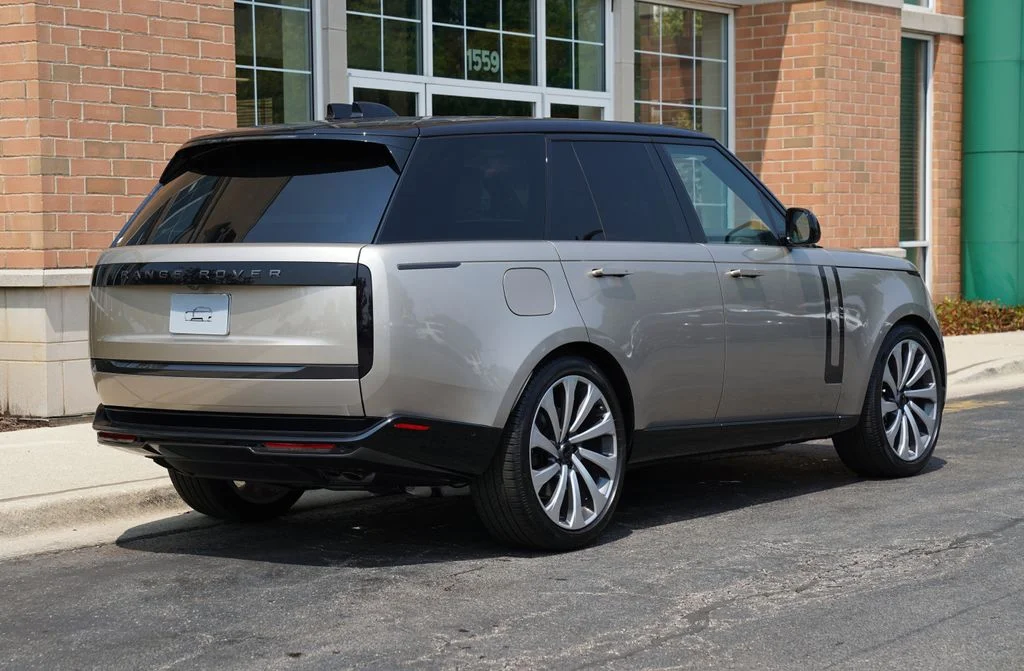 New 2026 Batumi Gold Land Rover SE image 6