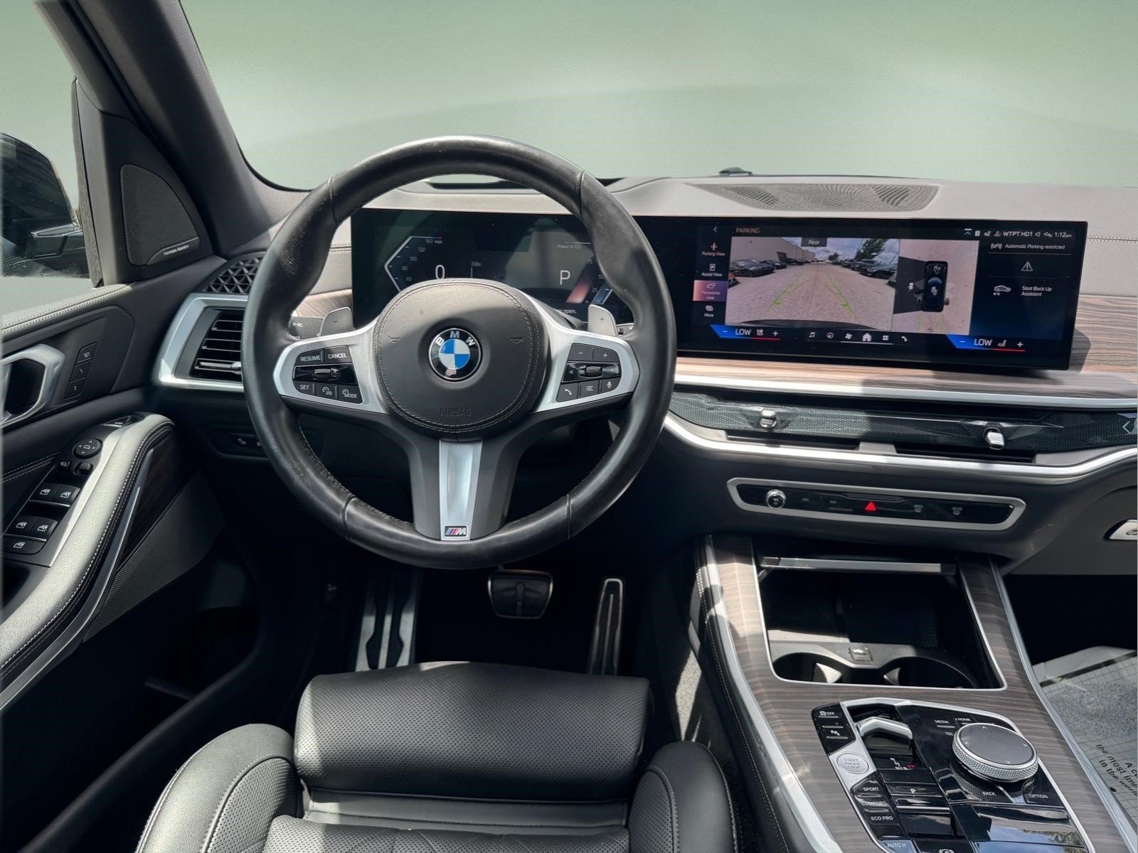Used 2024 Black Sapphire Metallic BMW sDrive40i image 16