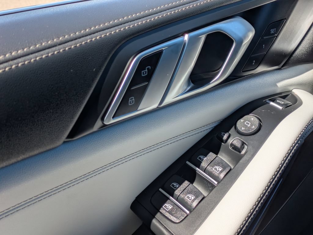 Used 2024 Skyscraper Grey Metallic BMW sDrive40i image 28