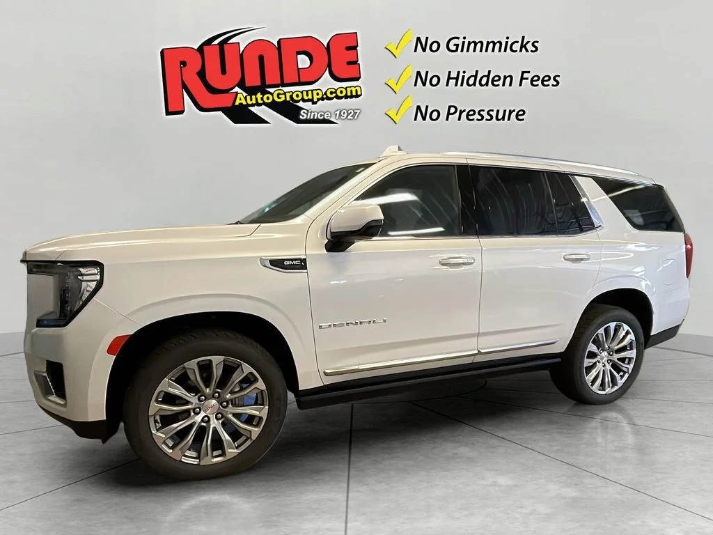 Used 2022 White Frost Tri-Coat GMC Denali image 1