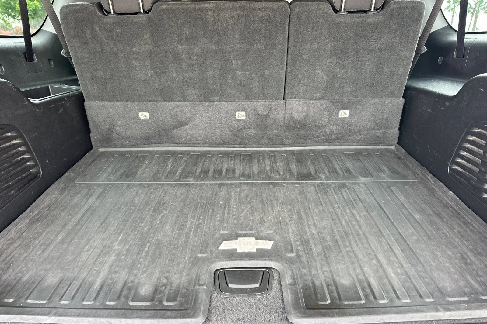 Used 2018 BLACK Chevrolet Premier image 16