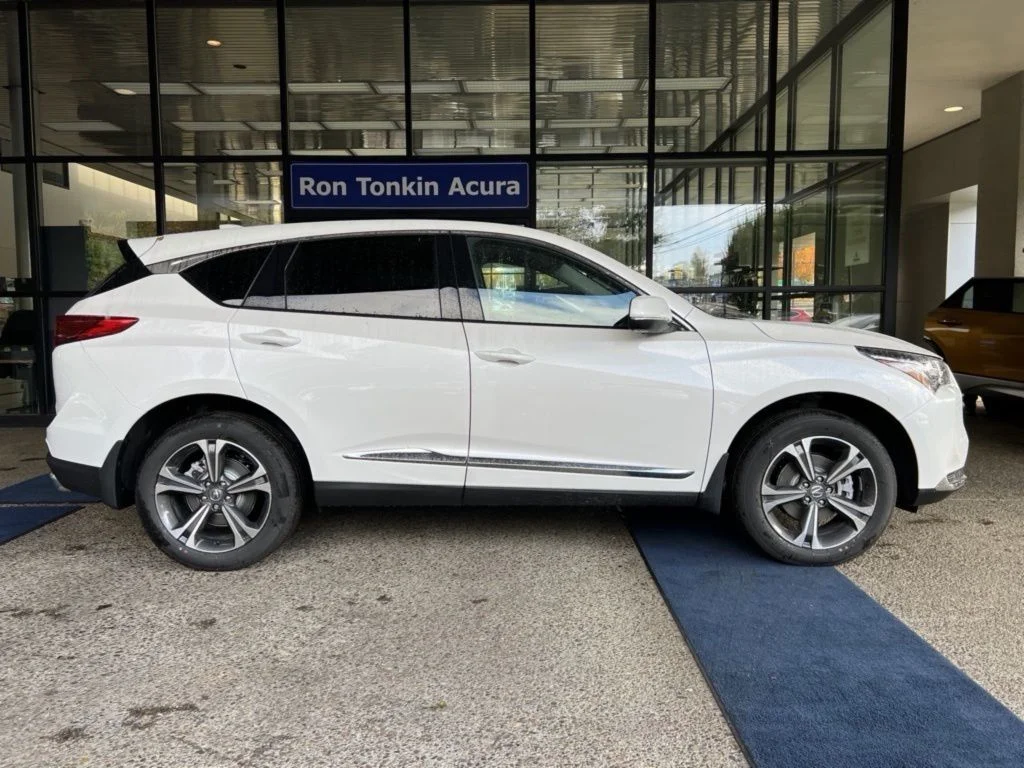 New 2026 Platinum White Pearl Acura Technology Package image 7