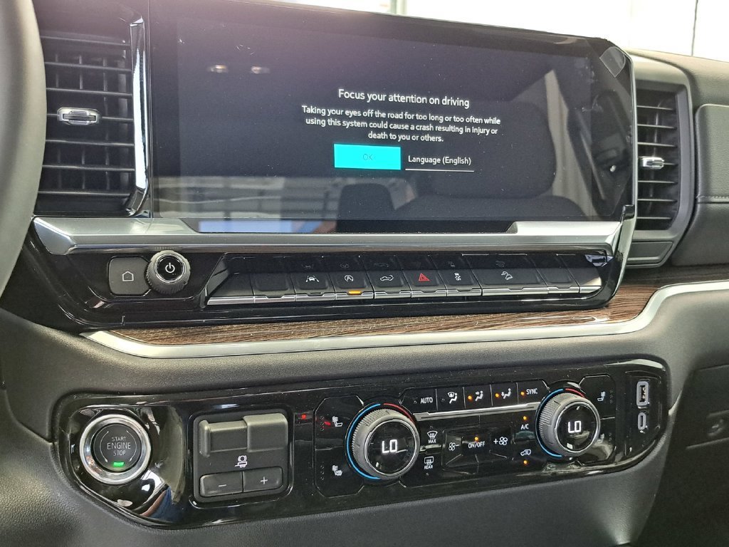 2026 Chevrolet Silverado 1500 RST Crew Cab Pickup Slide 7