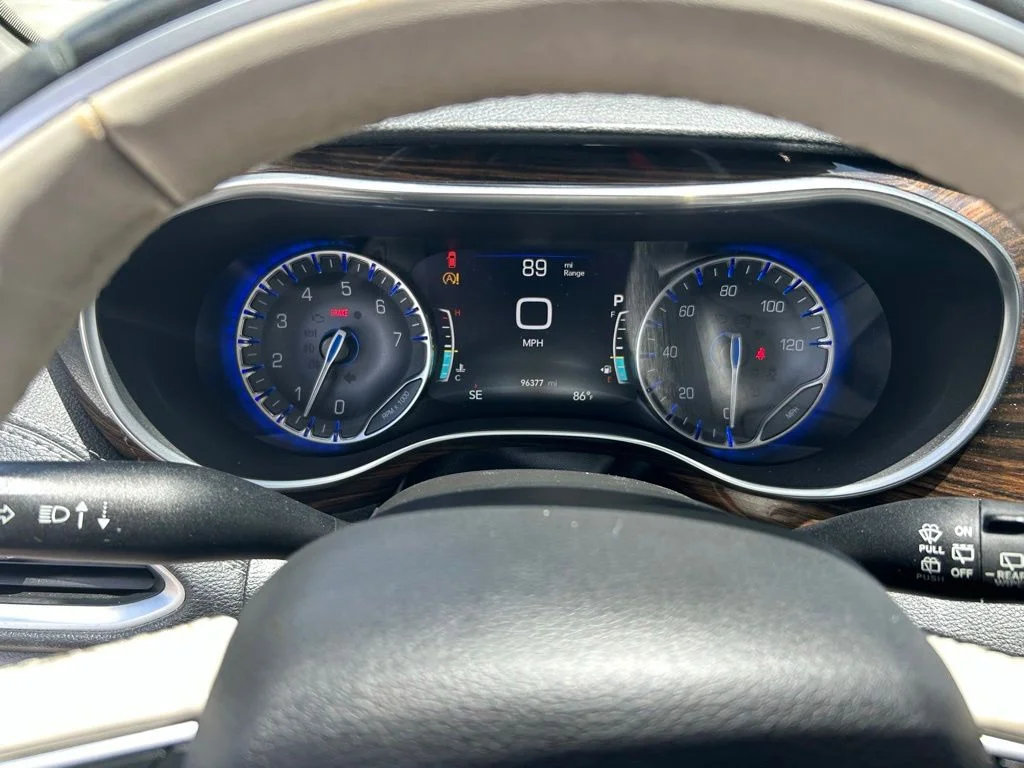 Used 2021 Gray Chrysler Limited image 20